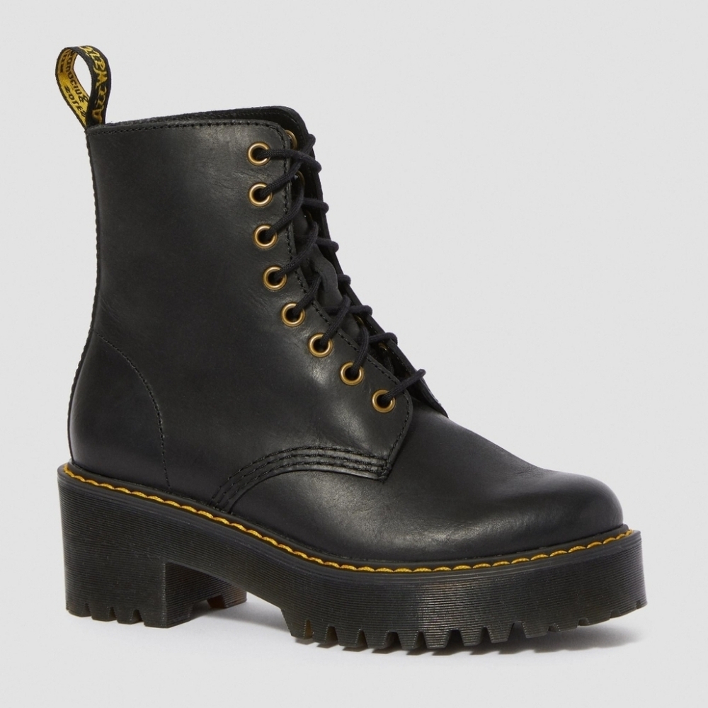 Dr Marten “Shriver” size 9US womens